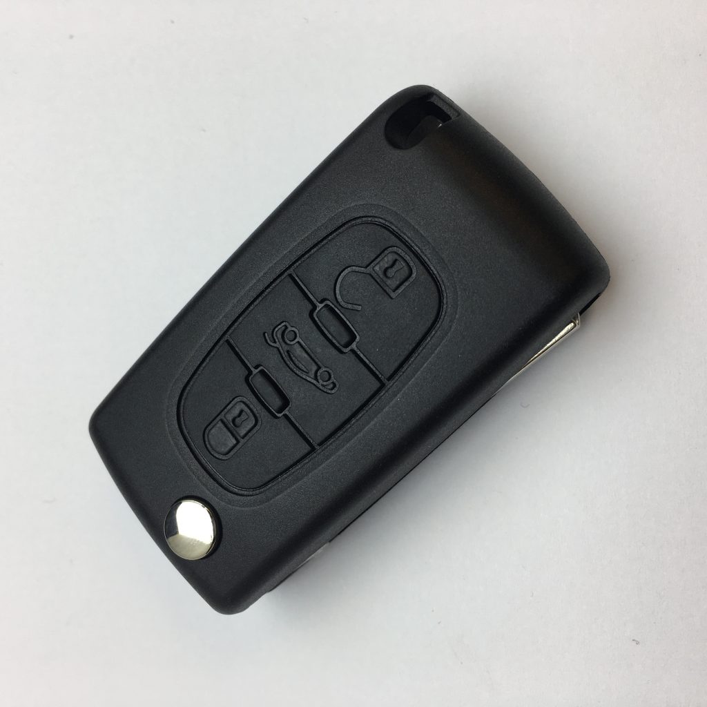 thumbnail interactive-video image 1 of Replacement Flip Key Cover Case For Peugeot 207, 307, 308, 407, 607, Partner – 3 Button Flip Key (China) 1 of 3