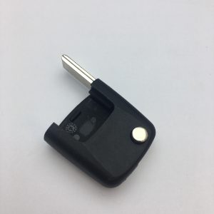 VAG Square Flip HU66 Blade. No transponder.
