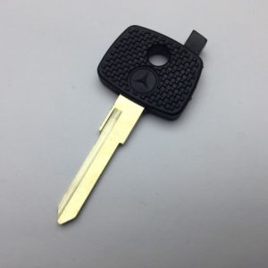 Mercedes Transponder key shell. YM15 Blade