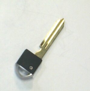 Nissan Proximity emergency remote key blade. NSN14.