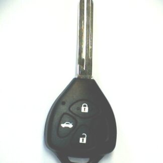 KDB05-3. Toyota Style 3 Button remote key.